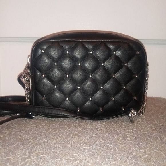 Rebecca Minkoff Handbags - Rebecca Minkoff Black Quilted Crossbody Bag with Silver Chain